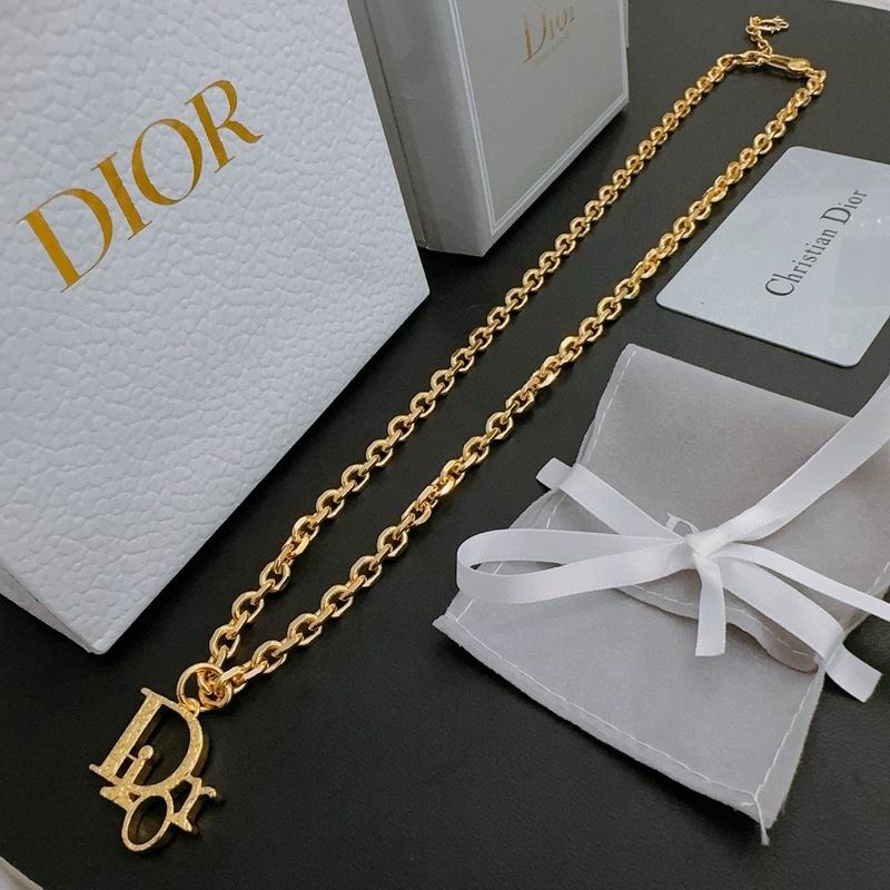 Dior Necklace 05lyr331 (3)
